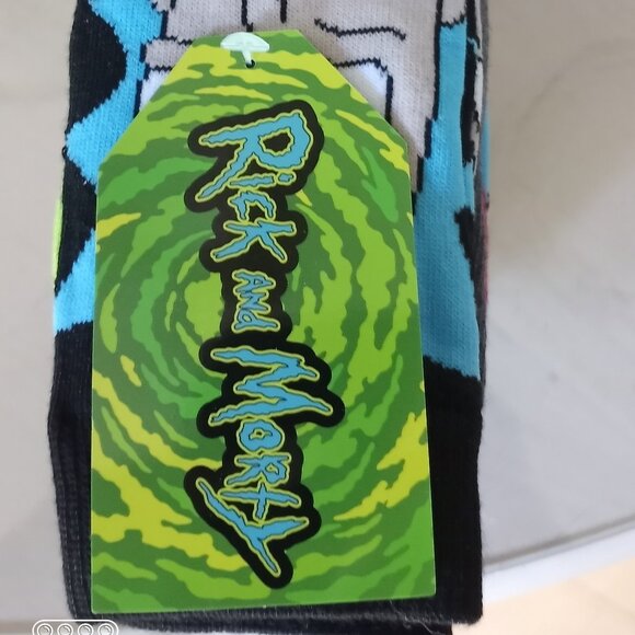 'Rick & Morty' NWT 6 pairs of Adult Crew Socks Multiple design Size 6-12 - Picture 2 of 11
